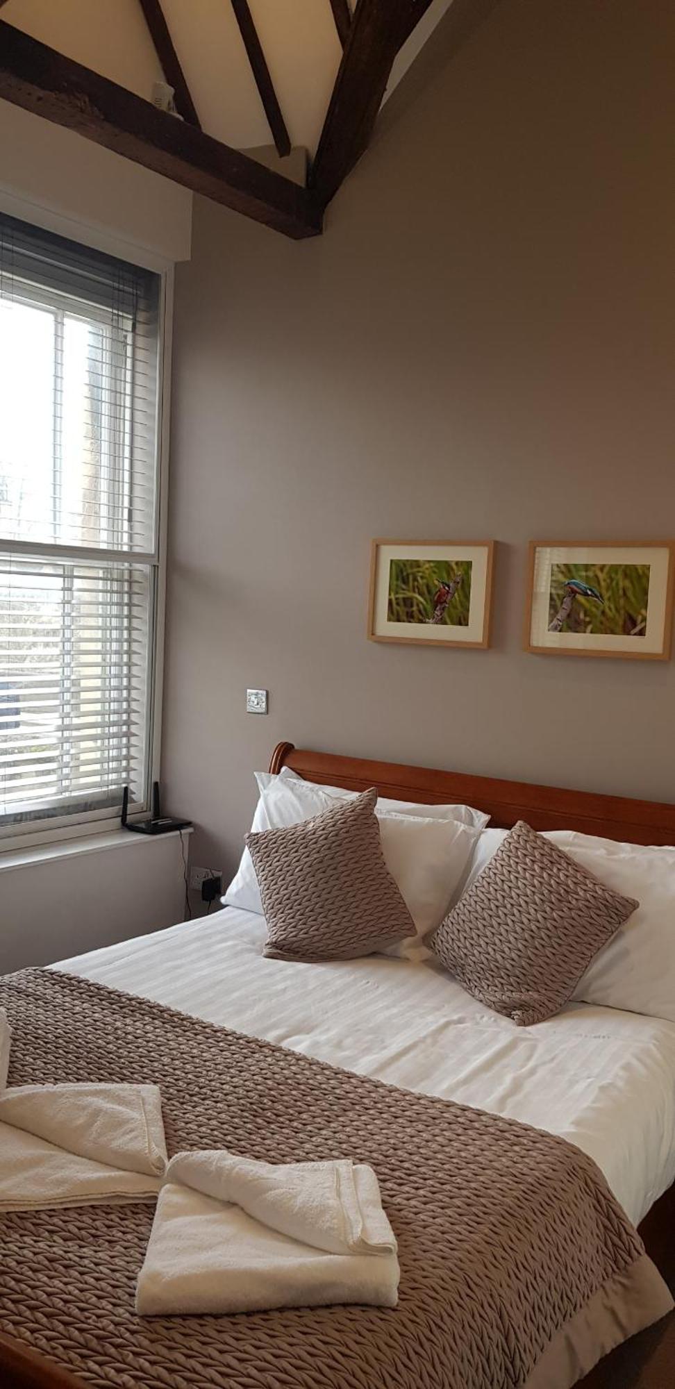 Riverside Stamford Stays Habitación foto